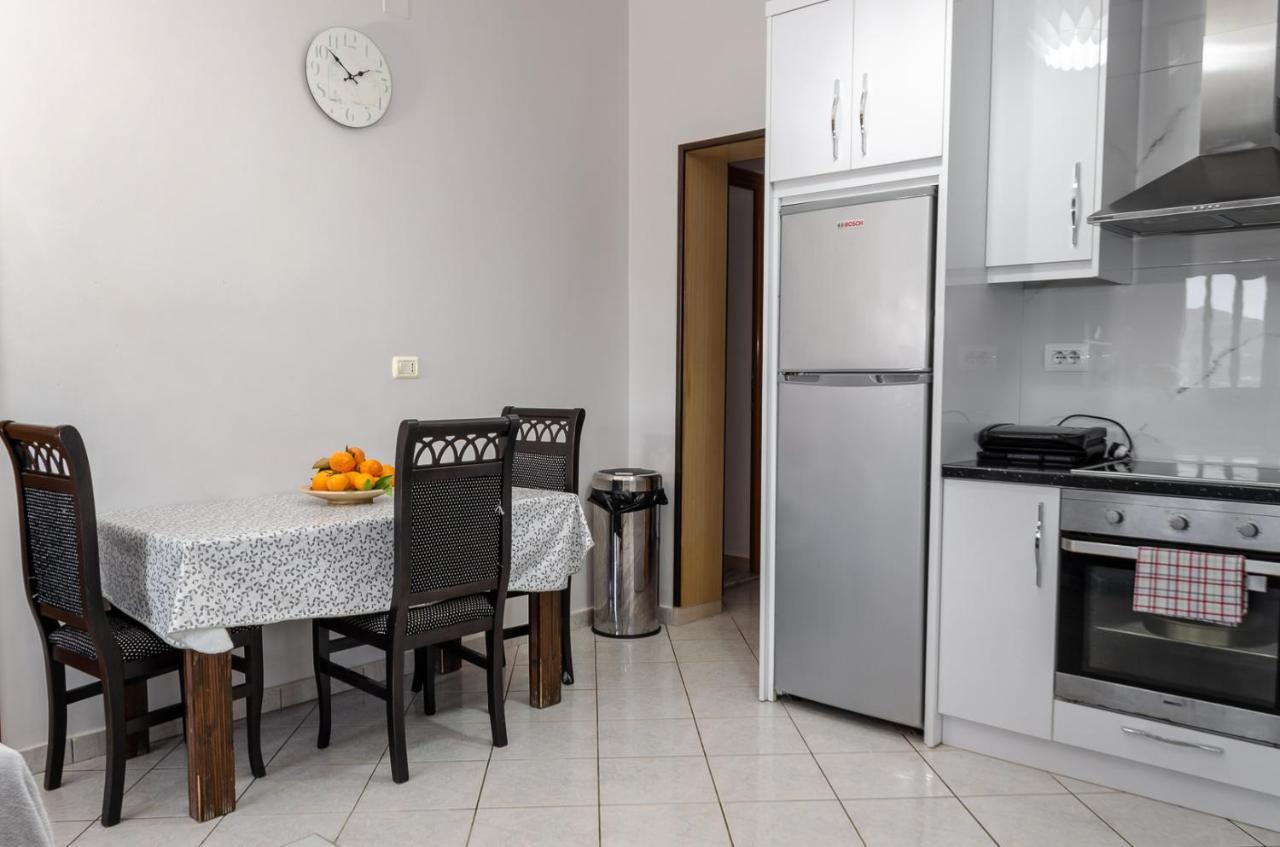 Vila Palma Berat Exterior foto