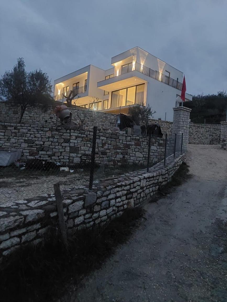 Vila Palma Berat Exterior foto